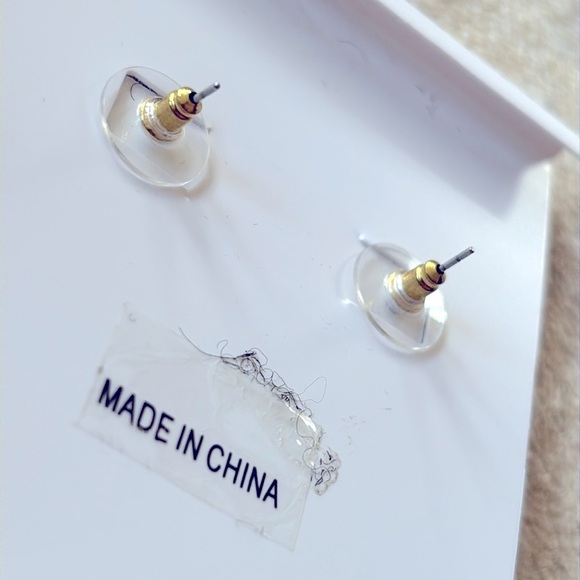 Brand New BaubleBar Basketball Drop Earrings Gold Tone Chain Net March Madness - Picture 11 of 12